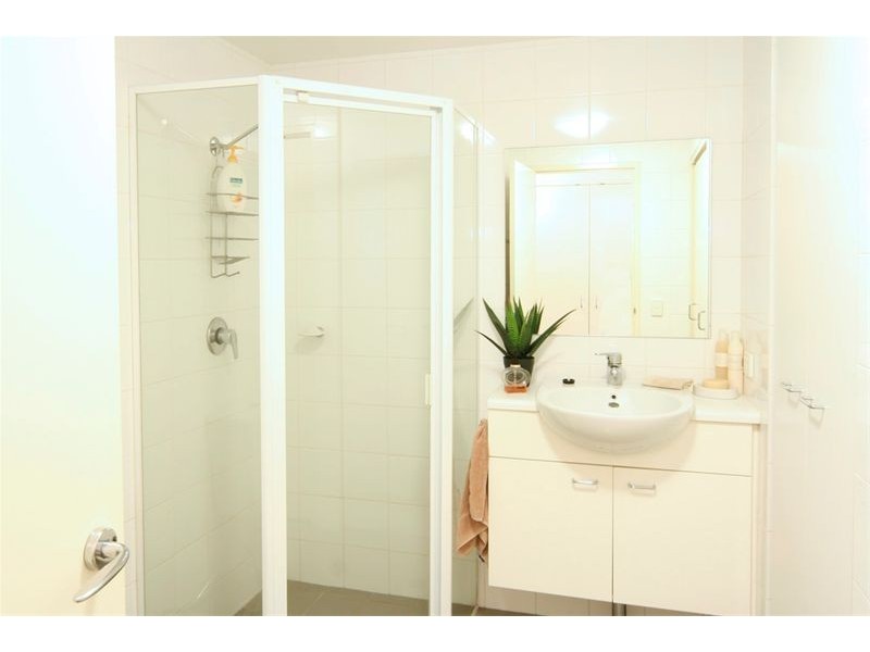 C411/8 Crescent Street, Surry Hills NSW 2010