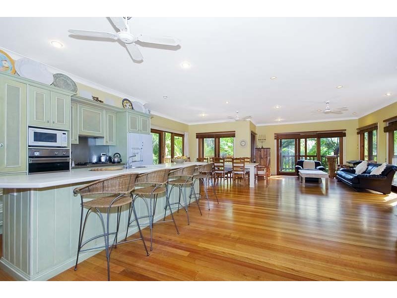 24 Kananook Avenue, Bayview NSW 2104