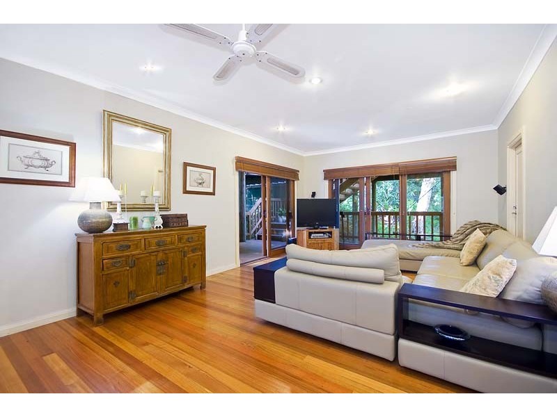 24 Kananook Avenue, Bayview NSW 2104