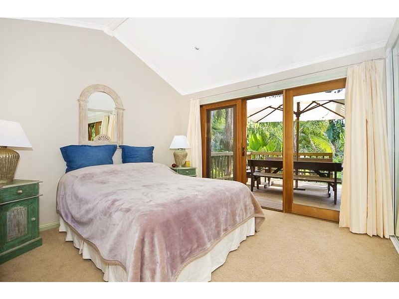 24 Kananook Avenue, Bayview NSW 2104