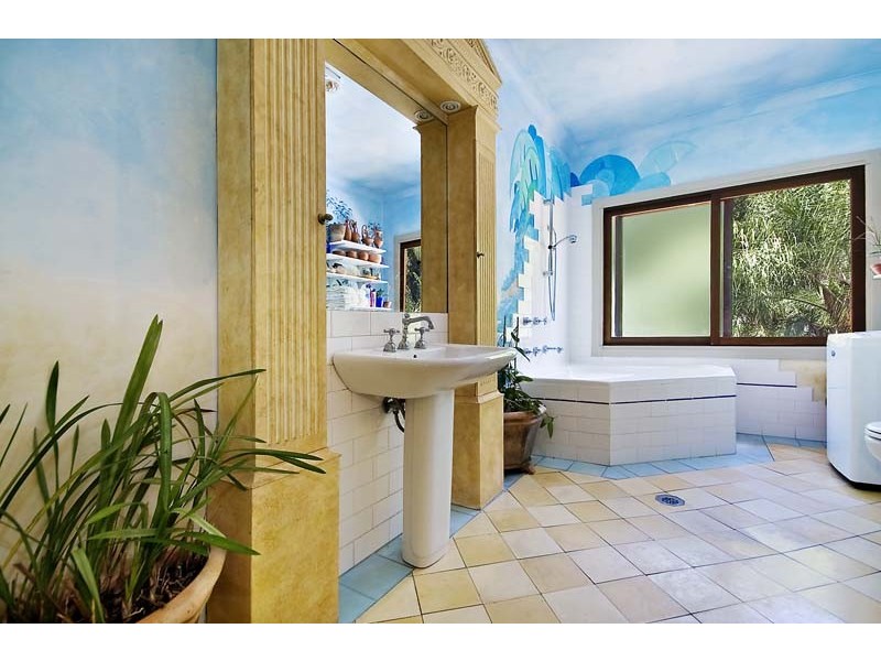 24 Kananook Avenue, Bayview NSW 2104