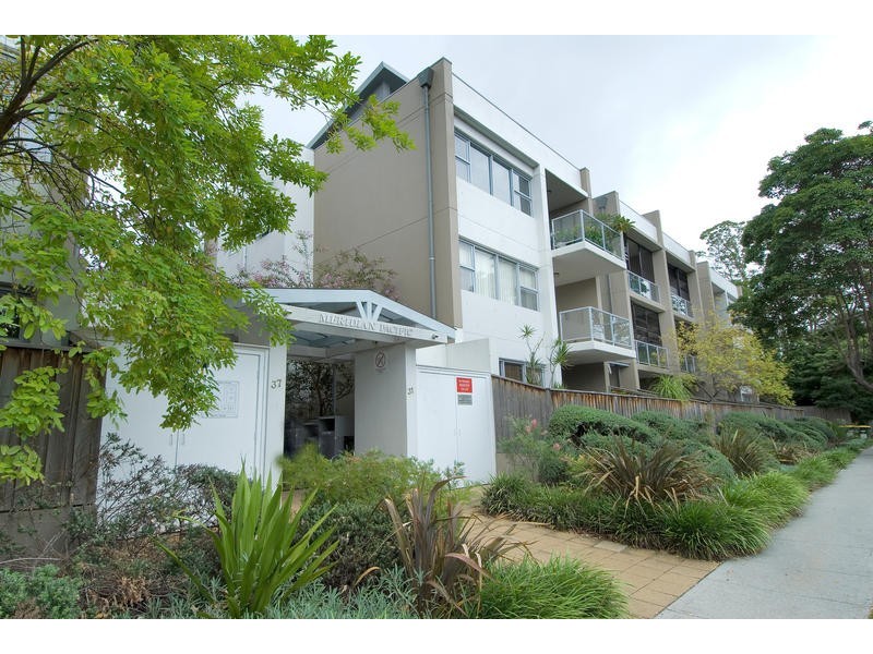 B45/31-37 Pacific Parade, Dee Why NSW 2099