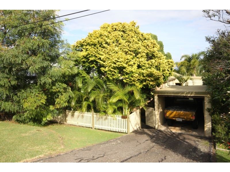 19 Lakeview Parade, Warriewood NSW 2102