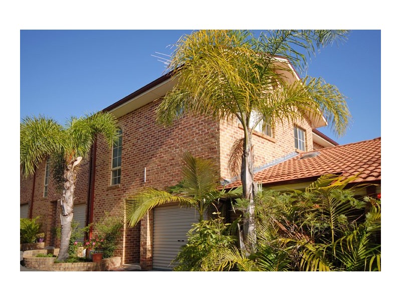 2/735 Warringah Road, Forestville NSW 2087