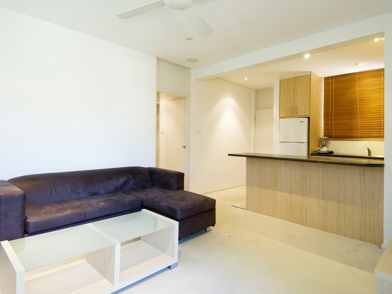 8/46-48 Foamcrest Avenue, Newport NSW 2106