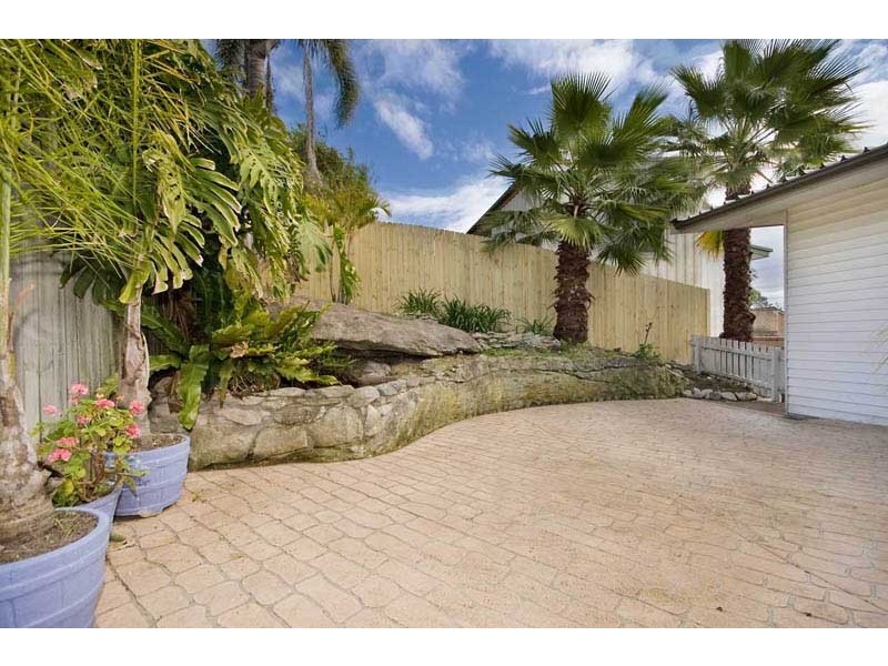 257 Warringah Road, Beacon Hill NSW 2100