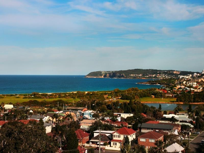 109 Headland Road, Curl Curl NSW 2096