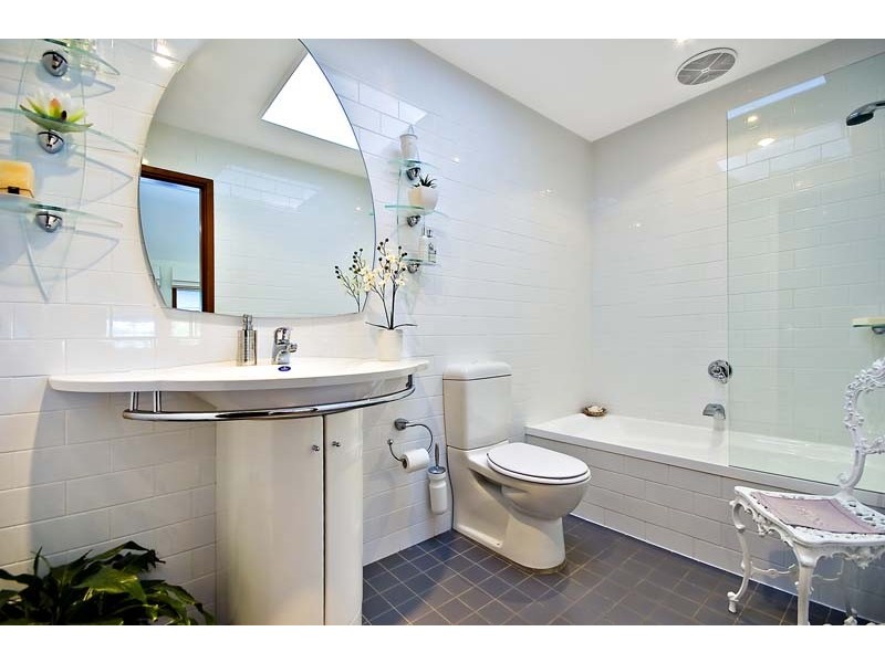 1 Kookaburra Close, Bayview NSW 2104