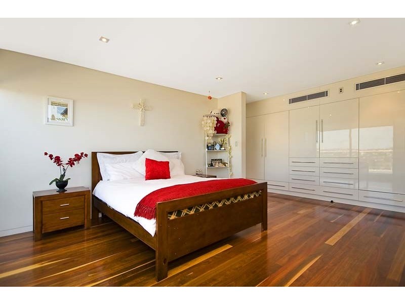 109 Headland Road, Curl Curl NSW 2096