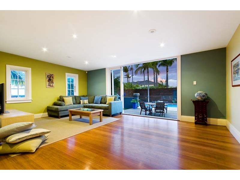 8 Brissenden Avenue, Collaroy NSW 2097