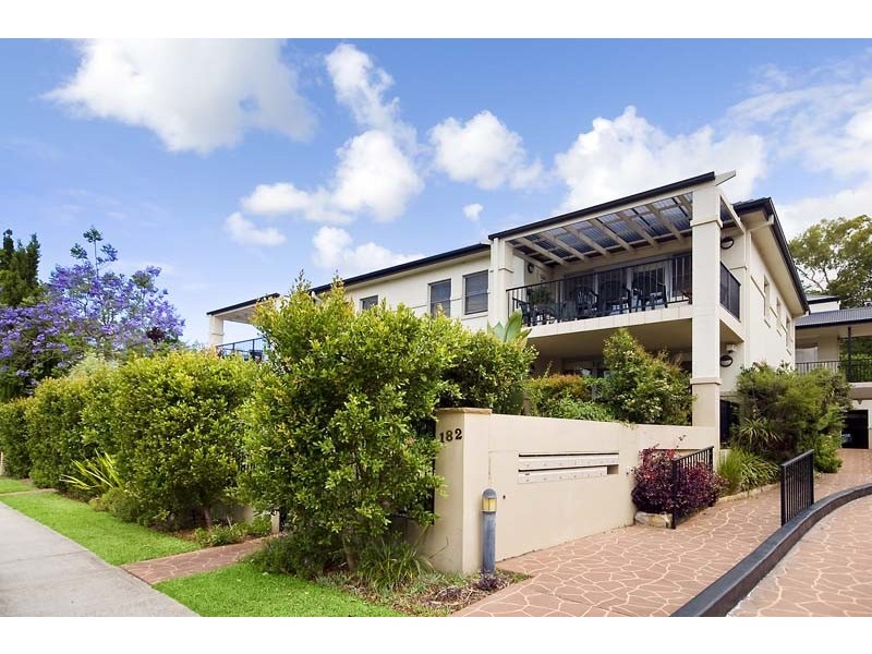 9/182 Powderworks Road, Elanora Heights NSW 2101