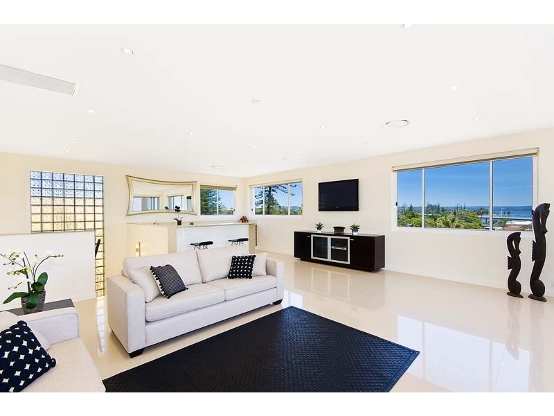 21a Hargraves Street, The Entrance North NSW 2261