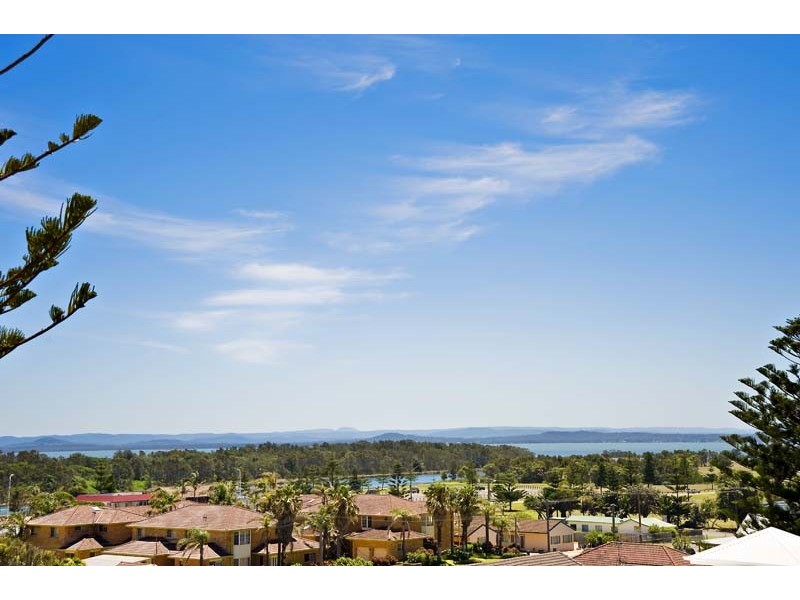 21 Hargraves Street, The Entrance NSW 2261