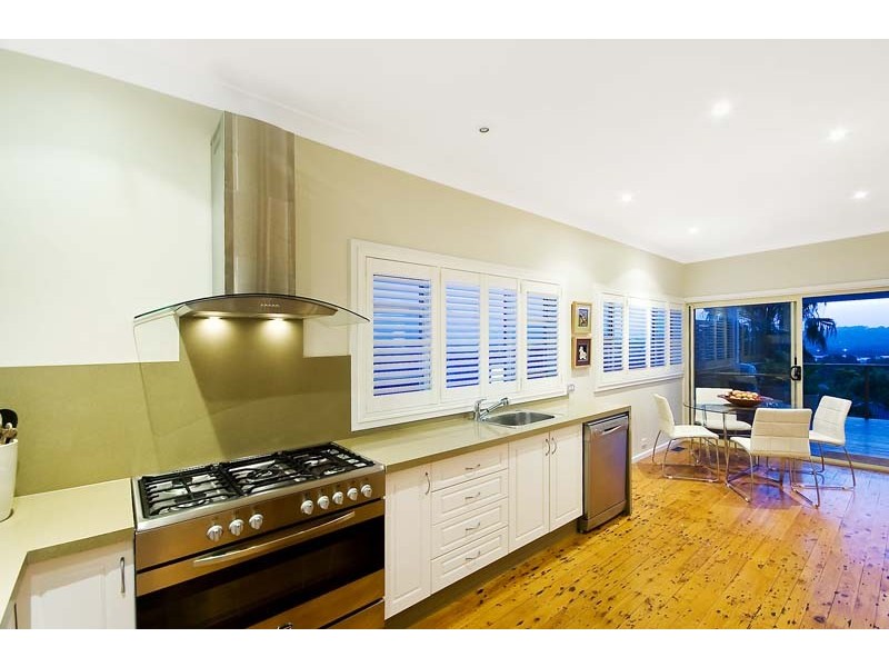 132 Narrabeen Park Parade, Warriewood NSW 2102