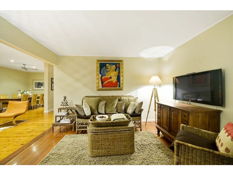 132 Narrabeen Park Parade, Warriewood NSW 2102