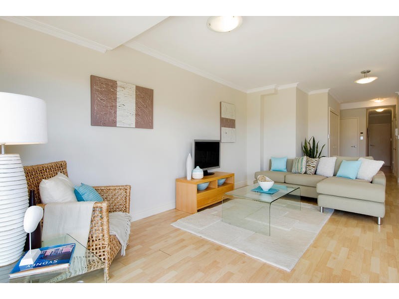 6/11-21 Waterloo Street, Narrabeen NSW 2101