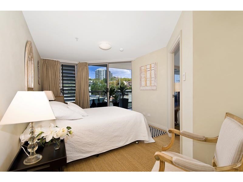 427/6 Cowper Wharf Road, Woolloomooloo NSW 2011