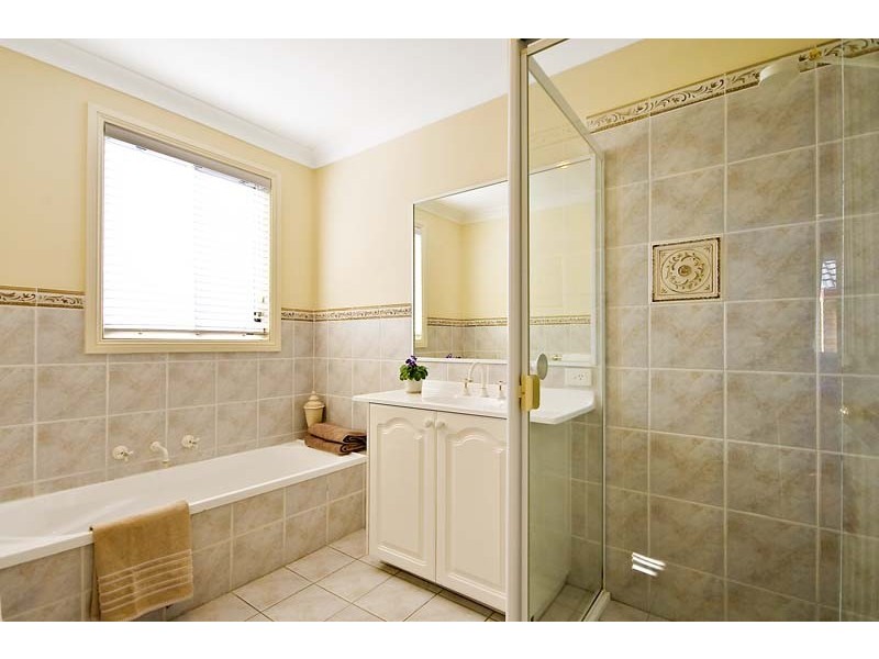 24 Waterside Grove, Warriewood NSW 2102