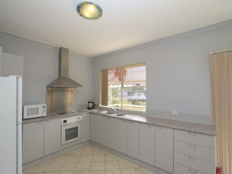 88 Jacobs Drive, Sussex Inlet NSW 2540