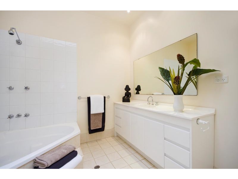 9 Grandview Parade, Mona Vale NSW 2103