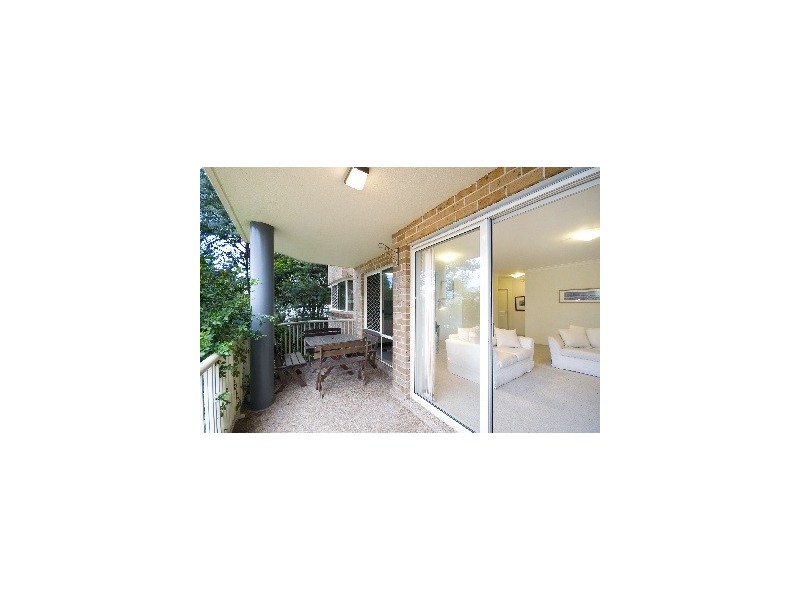 1/8-10 Clarke Street, Narrabeen NSW 2101