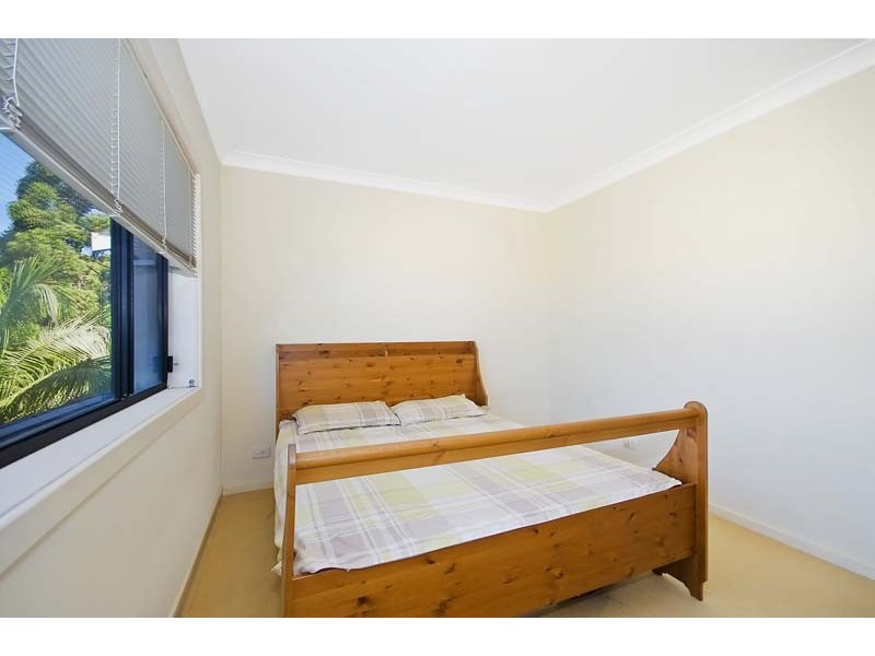 8/7 Holborn Avenue, Dee Why NSW 2099