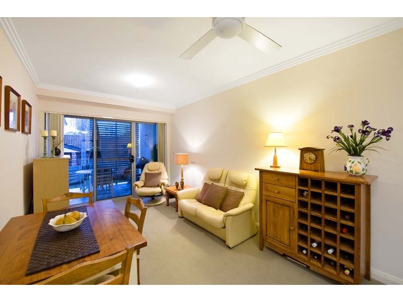 4/5 Carousel Close, Dee Why NSW 2099
