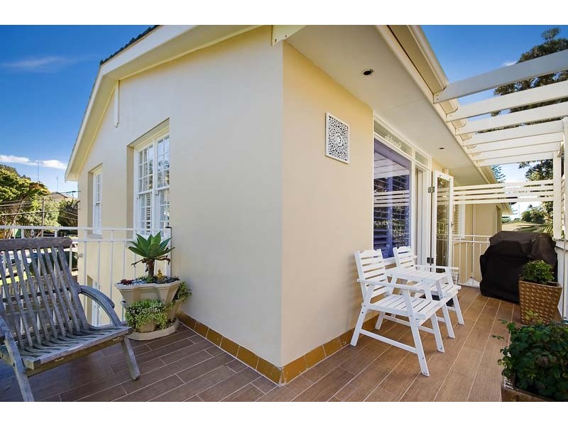 4/3 Terrol Crescent, Mona Vale NSW 2103