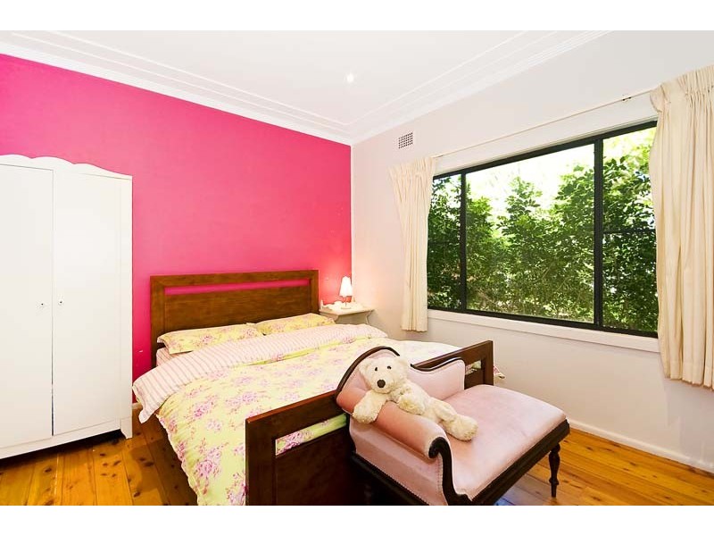 11 Emerald Street, Narrabeen NSW 2101