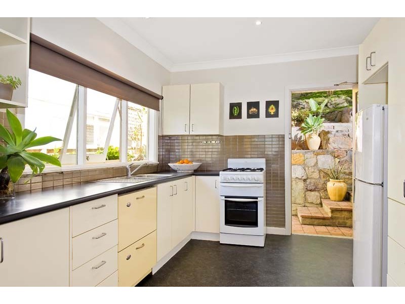 83 Rickard Road, Narrabeen NSW 2101