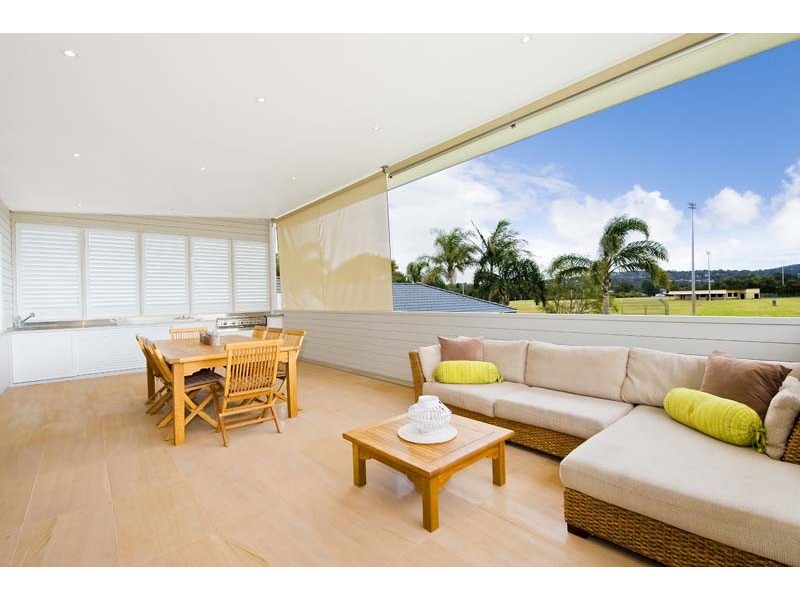 8 Sydney Road, Warriewood NSW 2102