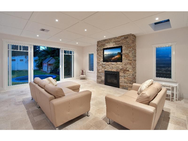 7 Bassett Street East, Mona Vale NSW 2103