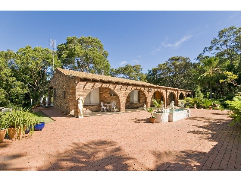 105 Cabbage Tree Road, Bayview NSW 2104
