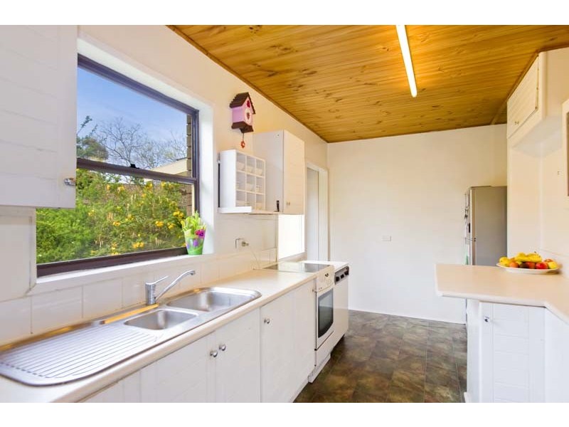 122 Parr Parade, Narraweena NSW 2099