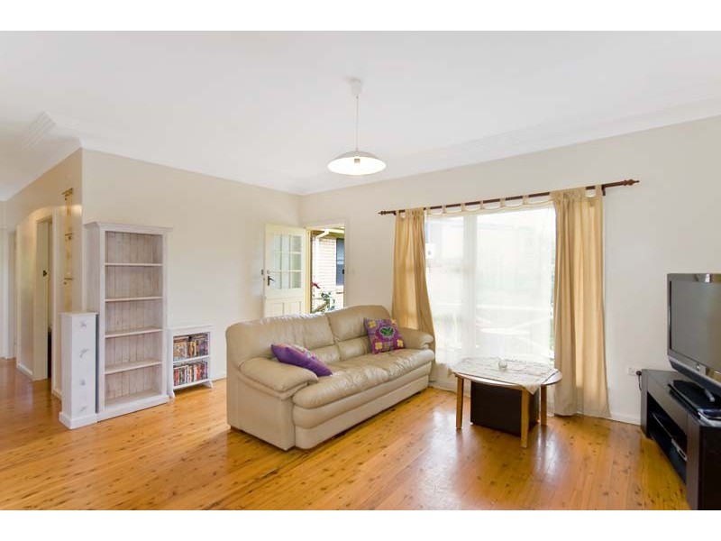 122 Parr Parade, Narraweena NSW 2099