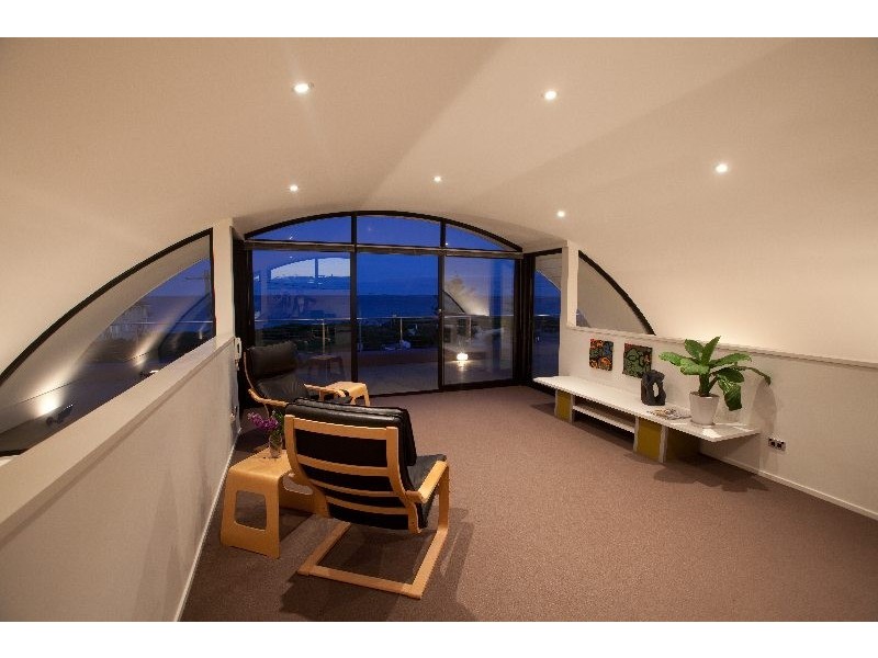 54 Ocean Street, Narrabeen NSW 2101