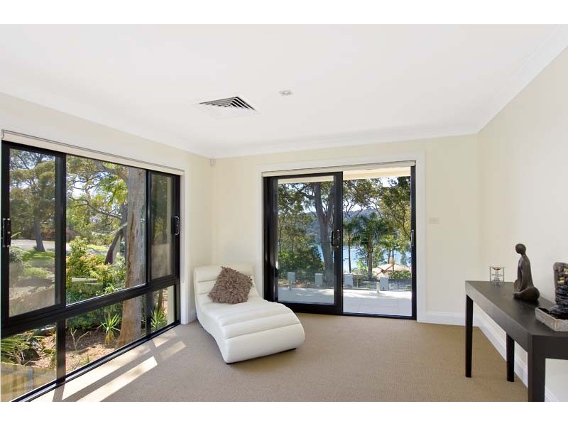 9 Kara Crescent, Bayview NSW 2104