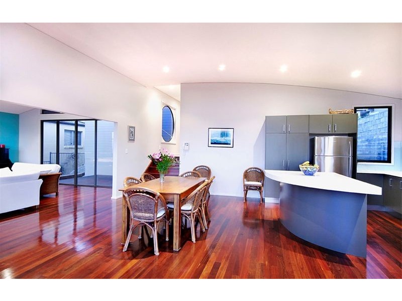 30 The Circle, Bilgola NSW 2107