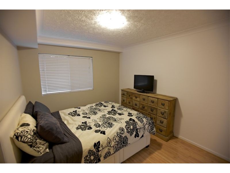 7/74-76 Old Pittwater Road, Brookvale NSW 2100