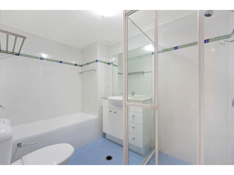 7/74-76 Old Pittwater Road, Brookvale NSW 2100