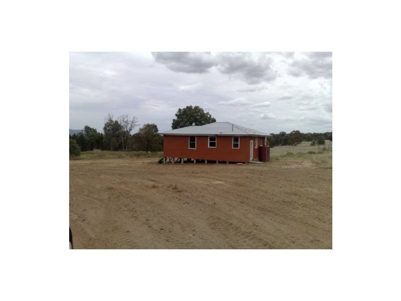 83 Maroo Road, Purlewaugh NSW 2357