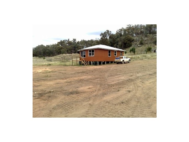 83 Maroo Road, Purlewaugh NSW 2357