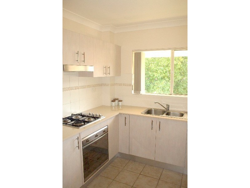 18/80 Old Pittwater Road, Brookvale NSW 2100