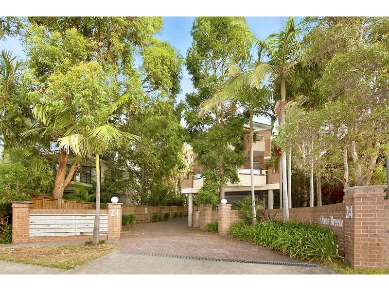 16/24 Goodwin Street, Narrabeen NSW 2101