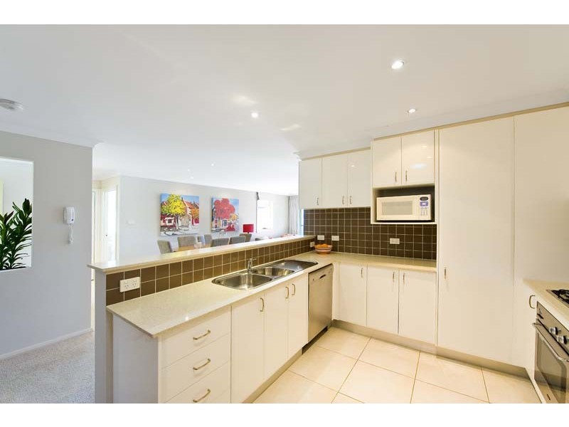 10/6 Fantail Avenue, Warriewood NSW 2102