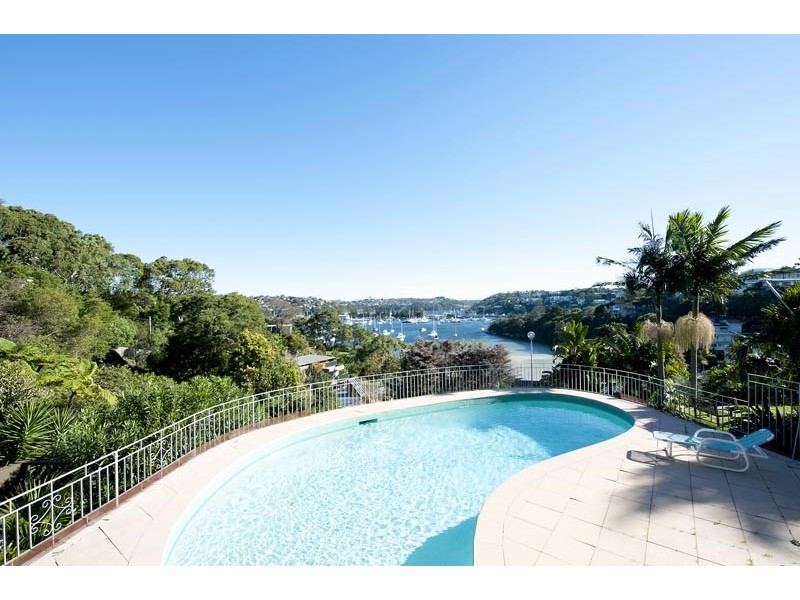 33 Peronne Avenue, Clontarf NSW 2093