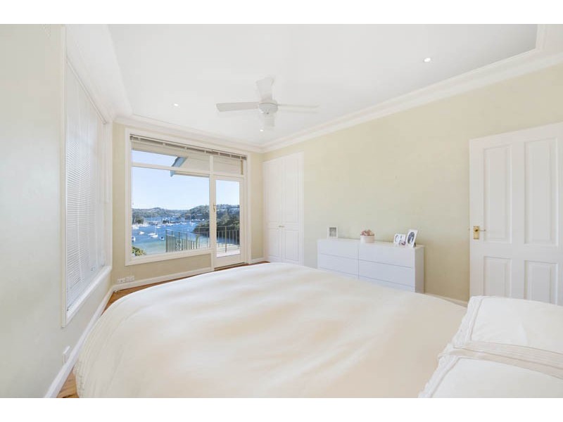 33 Peronne Avenue, Clontarf NSW 2093