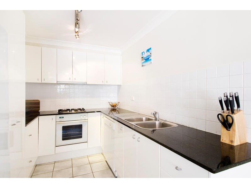 17/1 Lagoon Street, Narrabeen NSW 2101