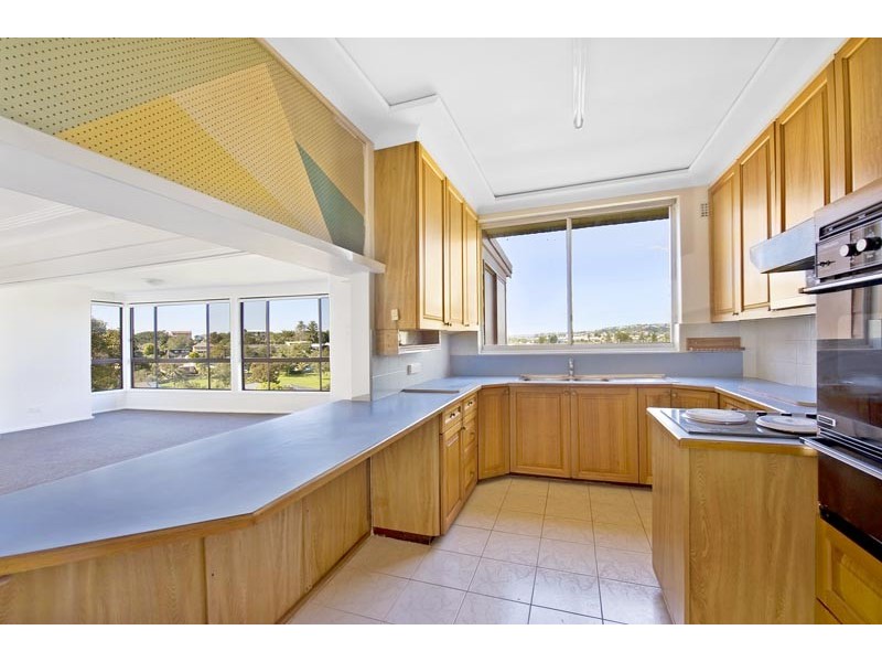 25 Carpenter Crescent, Warriewood NSW 2102