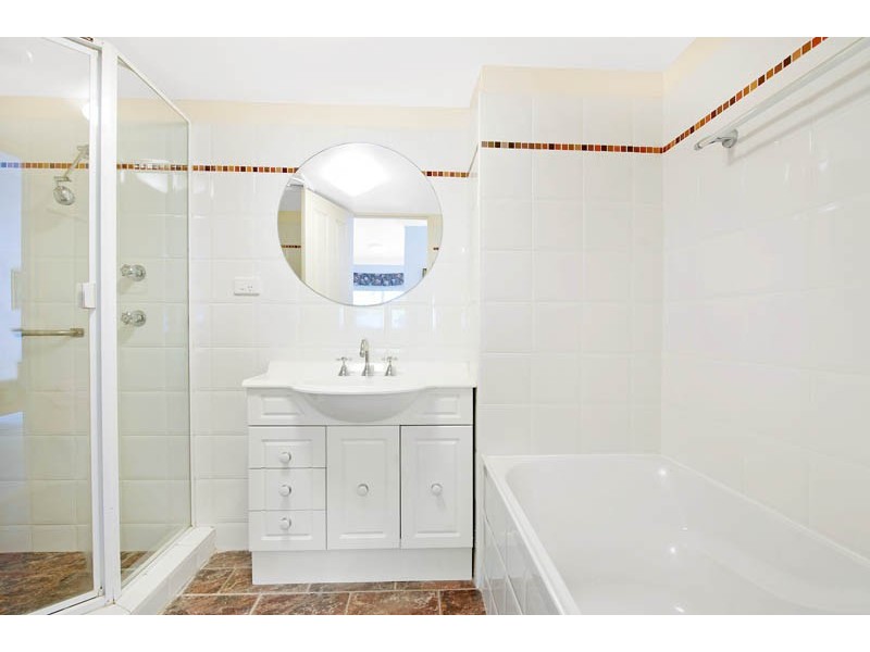 8/132 Pacific Parade, Dee Why NSW 2099